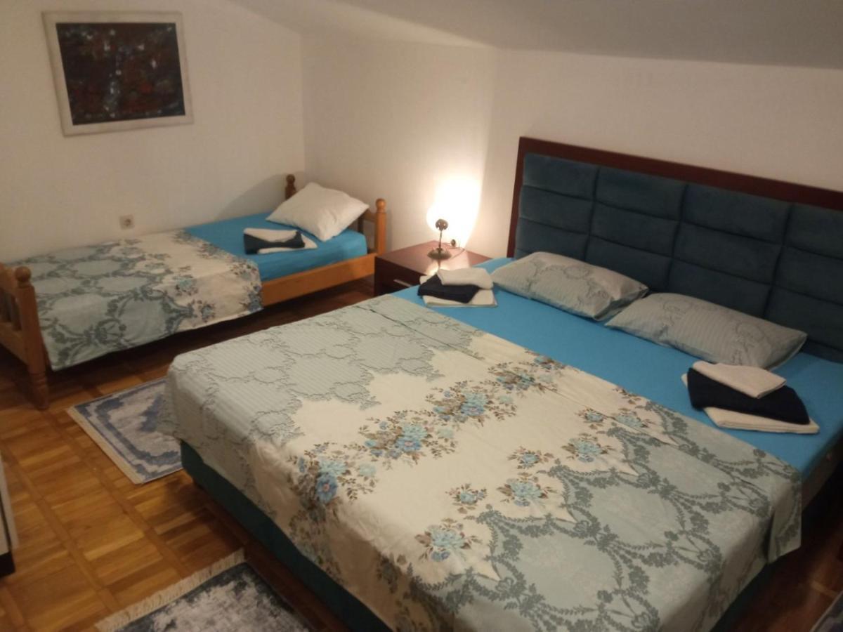 Heart Of Old Town Guesthouse Подгорица Экстерьер фото